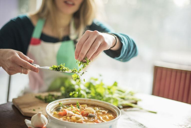 Preparación de alimentos útiles cun forte rexeitamento de fumar
